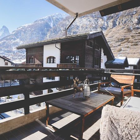 Stylish Home With Matterhorn View In The Center Zermatt Bagian luar foto